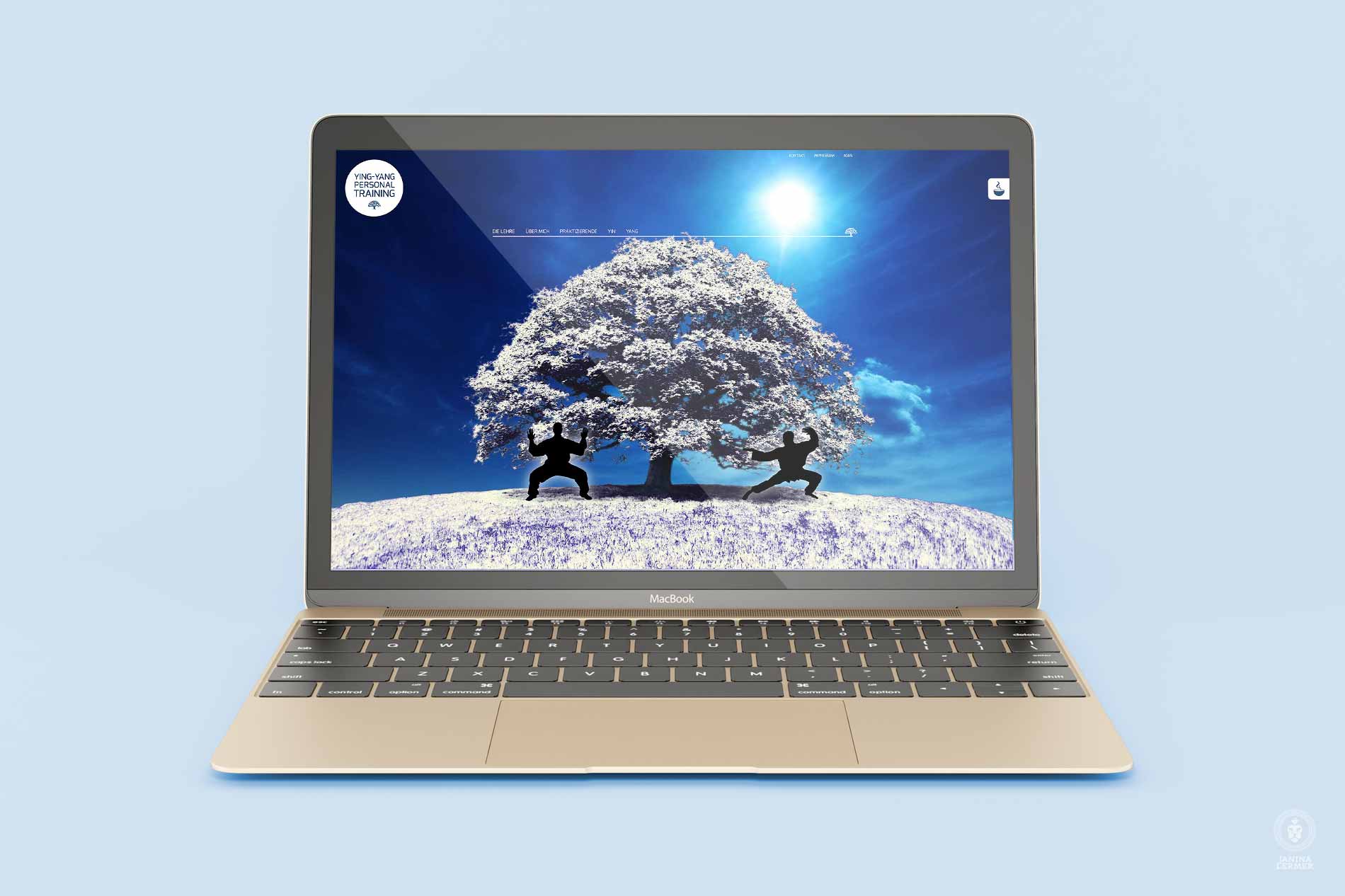 Webseitenkonzept-Webseitengestaltung-Webdesign-Yin-Yang-PersonalTrainer-Ulrich-Lampert-Laptop-Winter